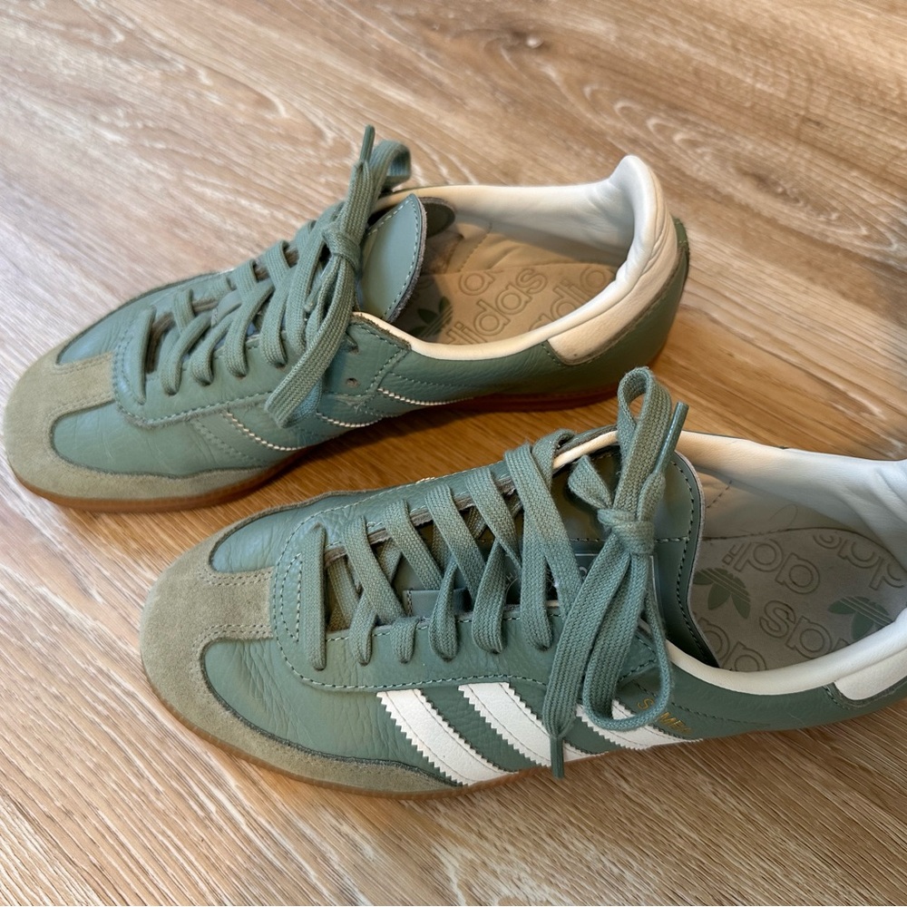 adidas Originals Samba Sneakers in Sage Green with White Stripes - Picture 2 of 3